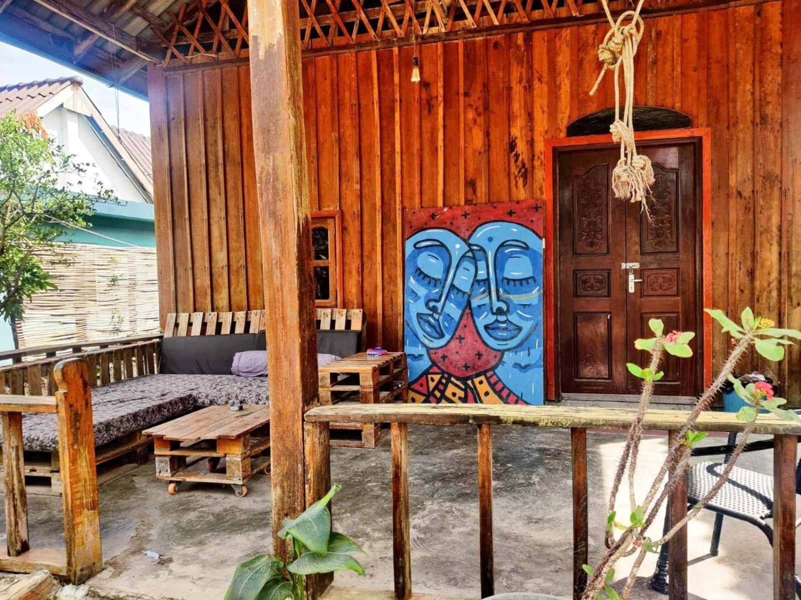 Dragonfly Guesthouse Ронгсанлем Экстерьер фото